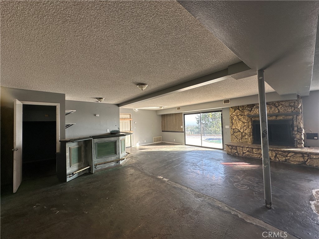 2455 Willow Drive