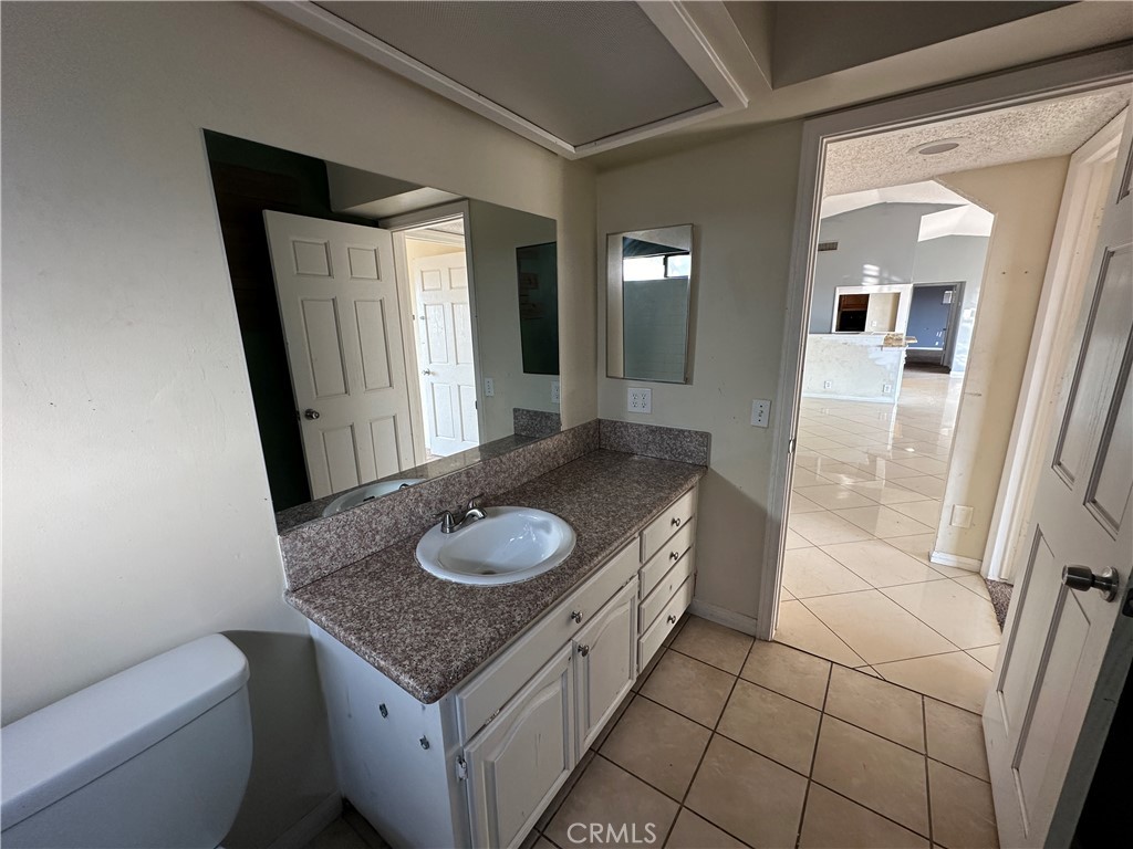 2455 Willow Drive