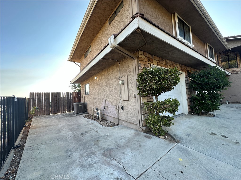 2455 Willow Drive
