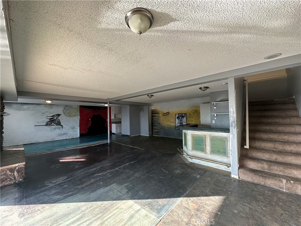 2455 Willow Drive
