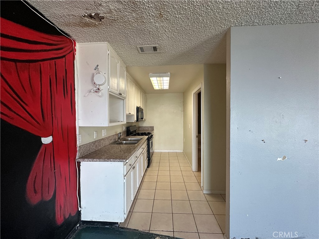 2455 Willow Drive