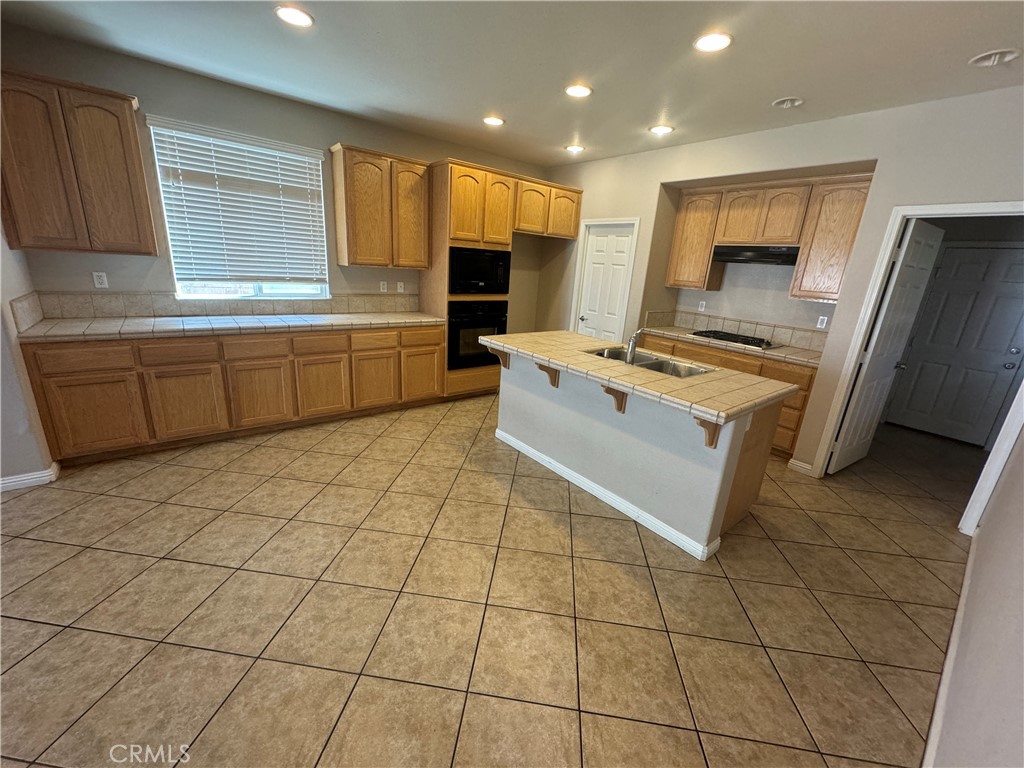 5717 Vahan Court