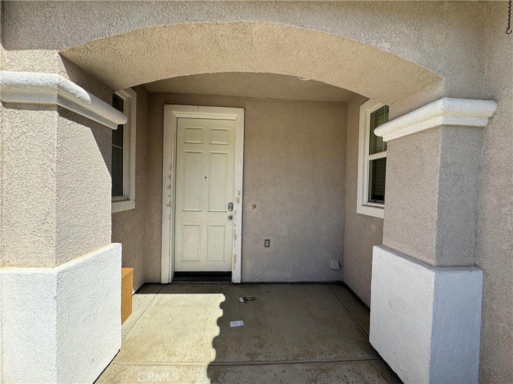 5717 Vahan Court