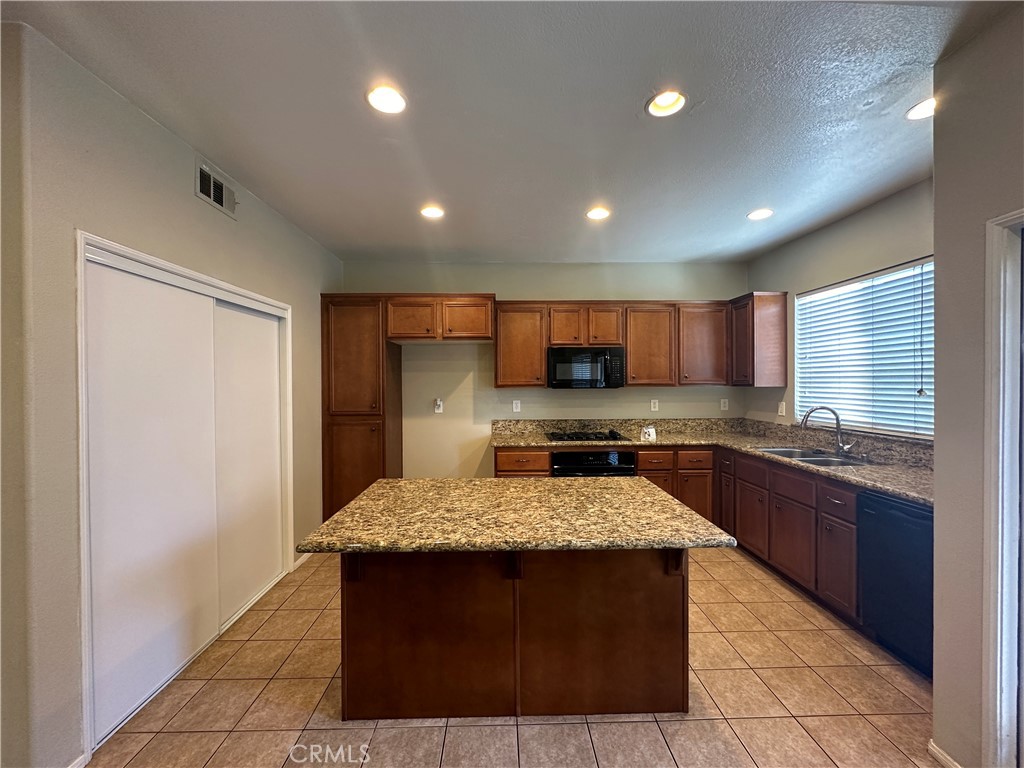 14416 Cobblestone Lane