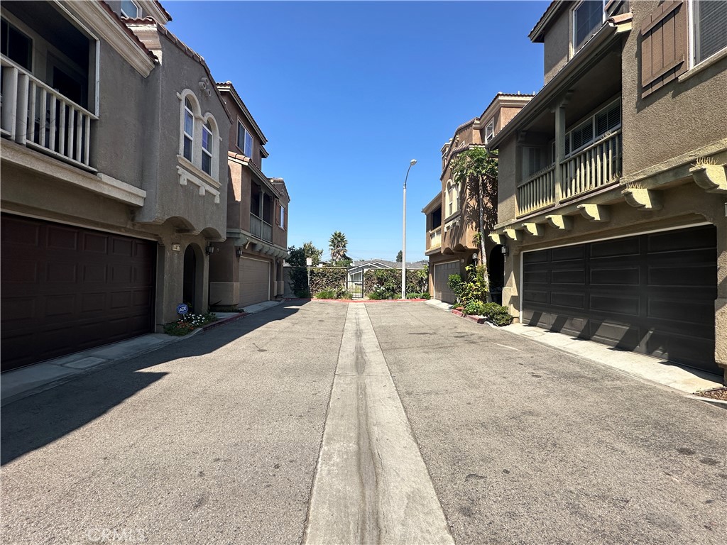 14416 Cobblestone Lane