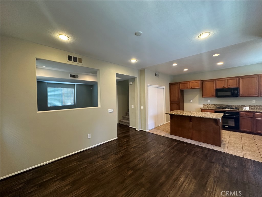 14416 Cobblestone Lane