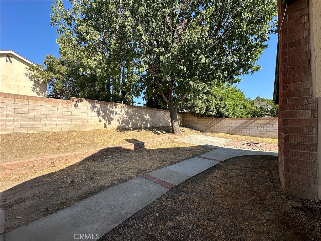 2109 N Orange Avenue