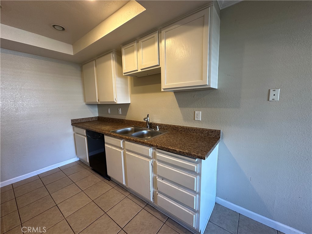 1380 W 48th Street 45