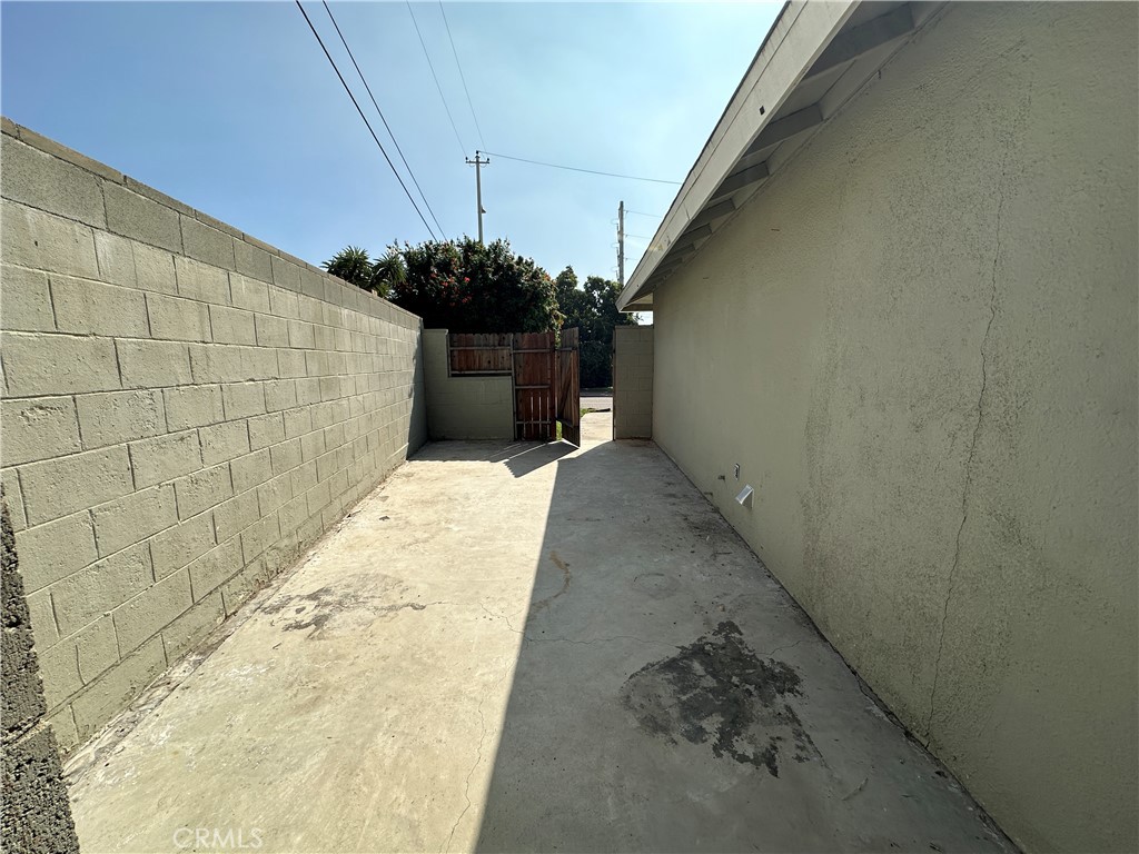5711 Arden Avenue