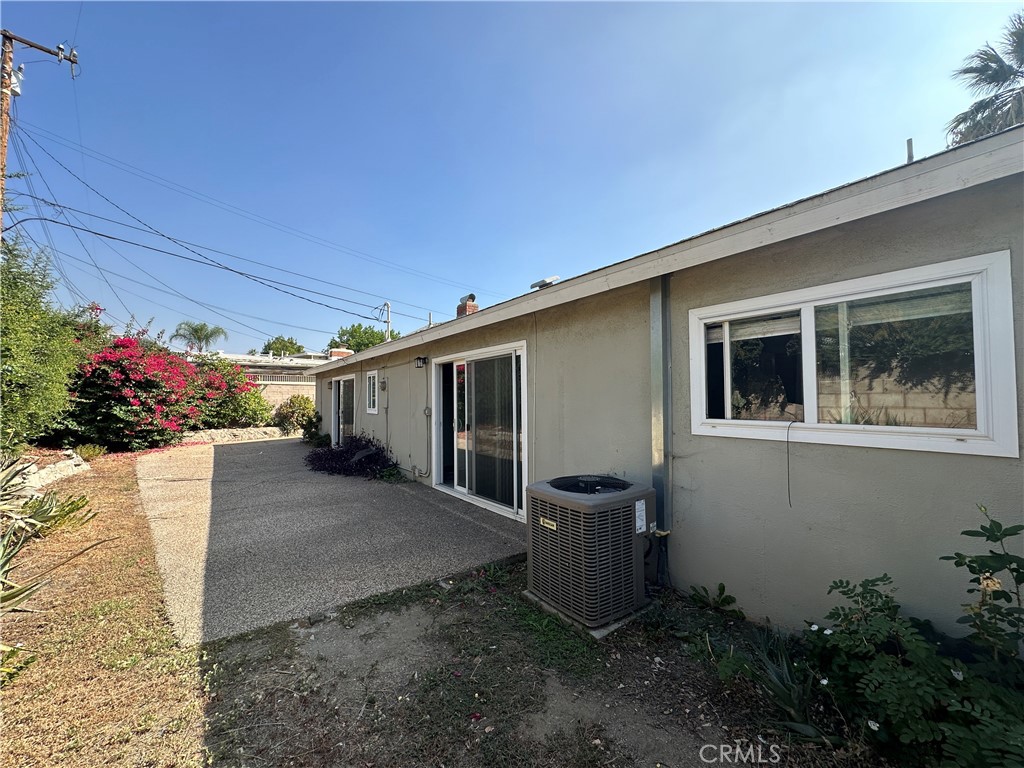 5711 Arden Avenue