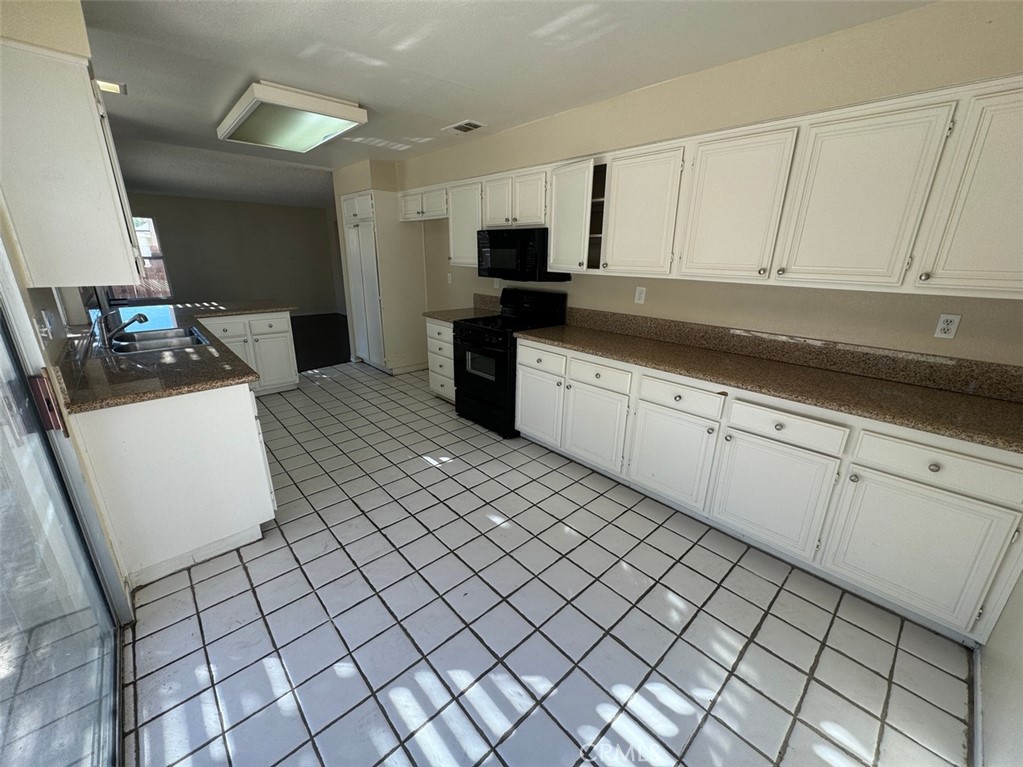 10572 Pepper Ridge Lane
