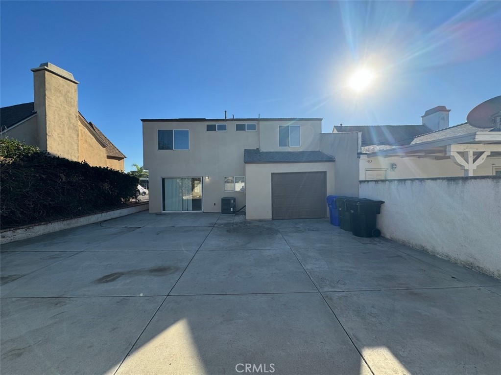 6215 Heatherwood Drive