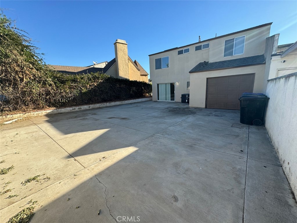 6215 Heatherwood Drive