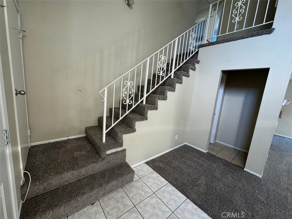 6215 Heatherwood Drive