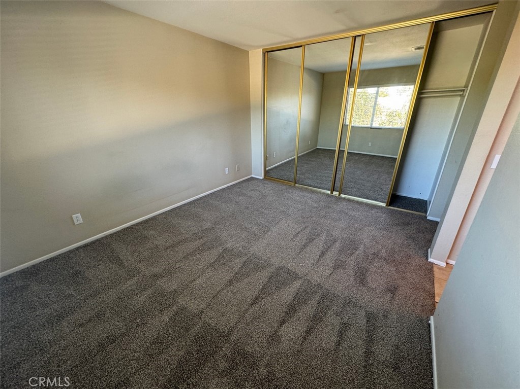 6215 Heatherwood Drive