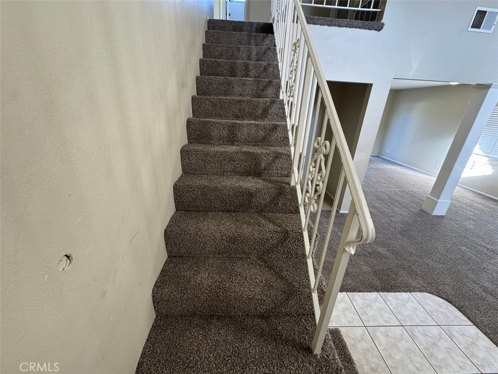 6215 Heatherwood Drive