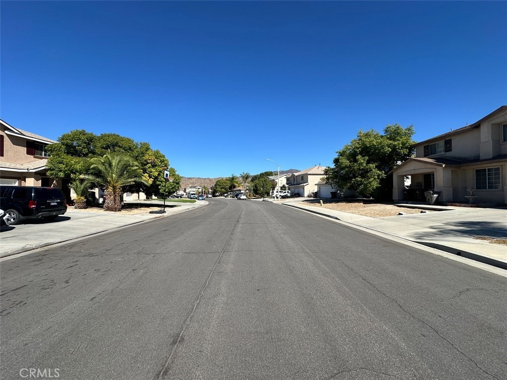 24886 Tigris Lane