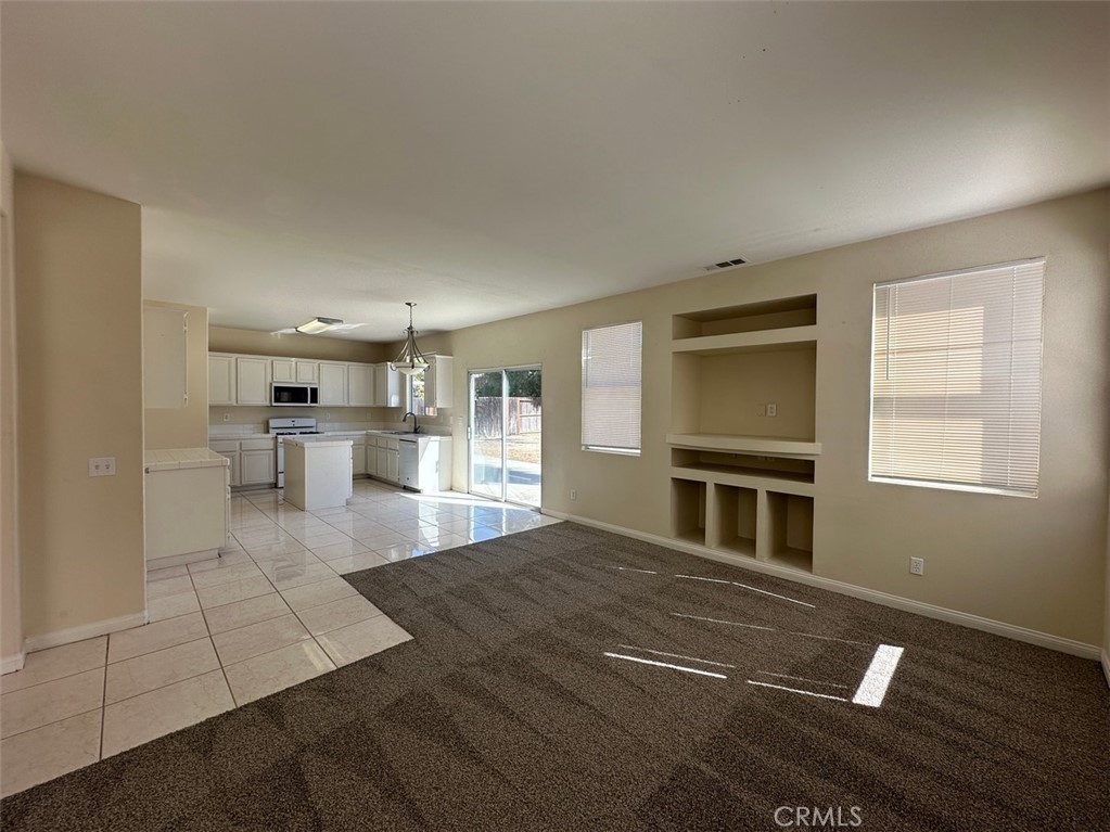 24886 Tigris Lane