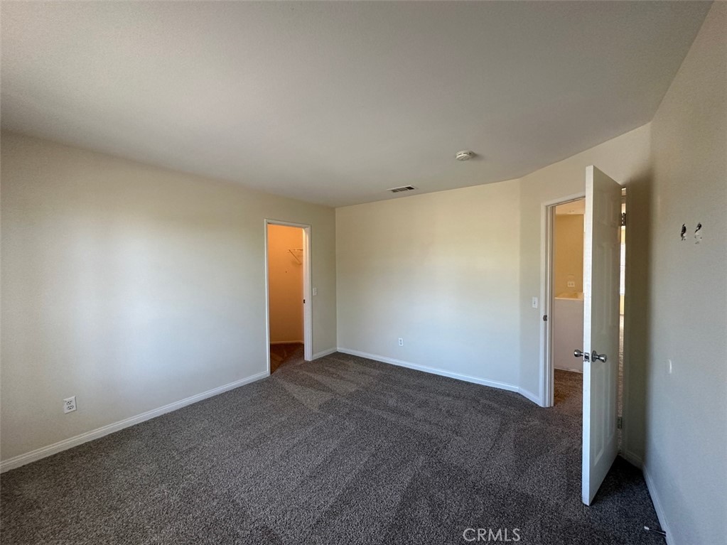 24886 Tigris Lane