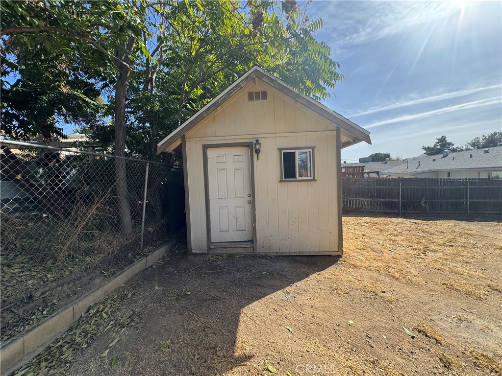 32544 Crescent Avenue