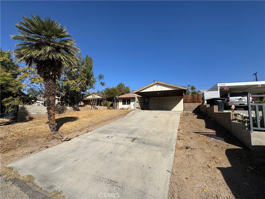 32544 Crescent Avenue