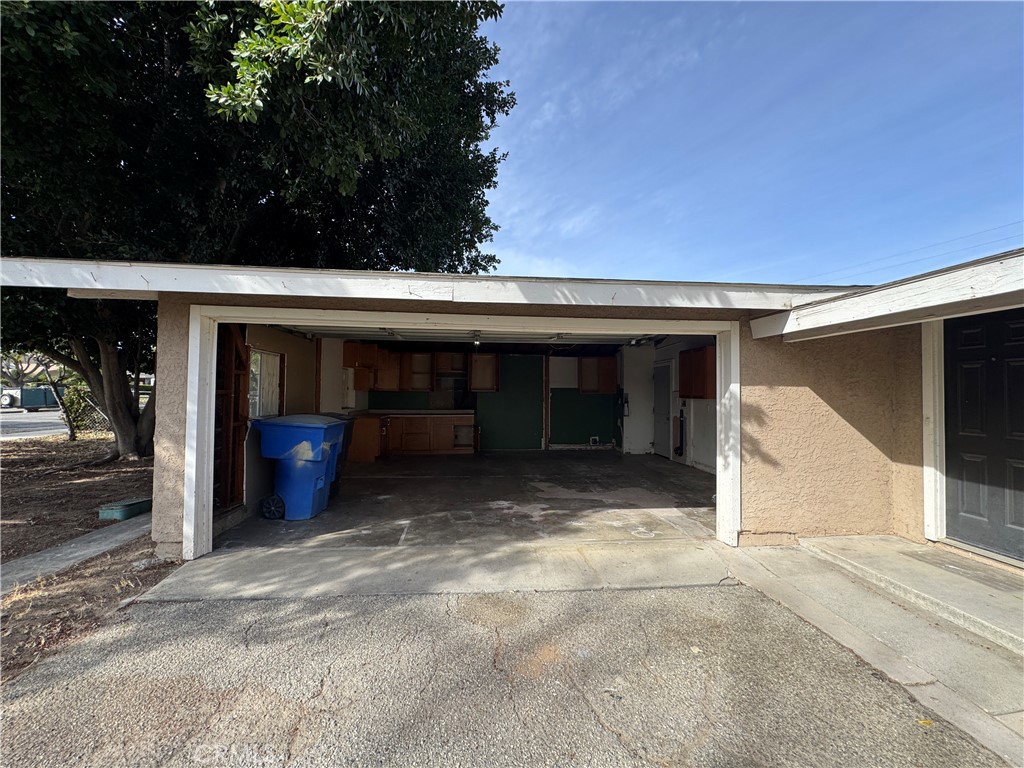 8959 Haskell Street