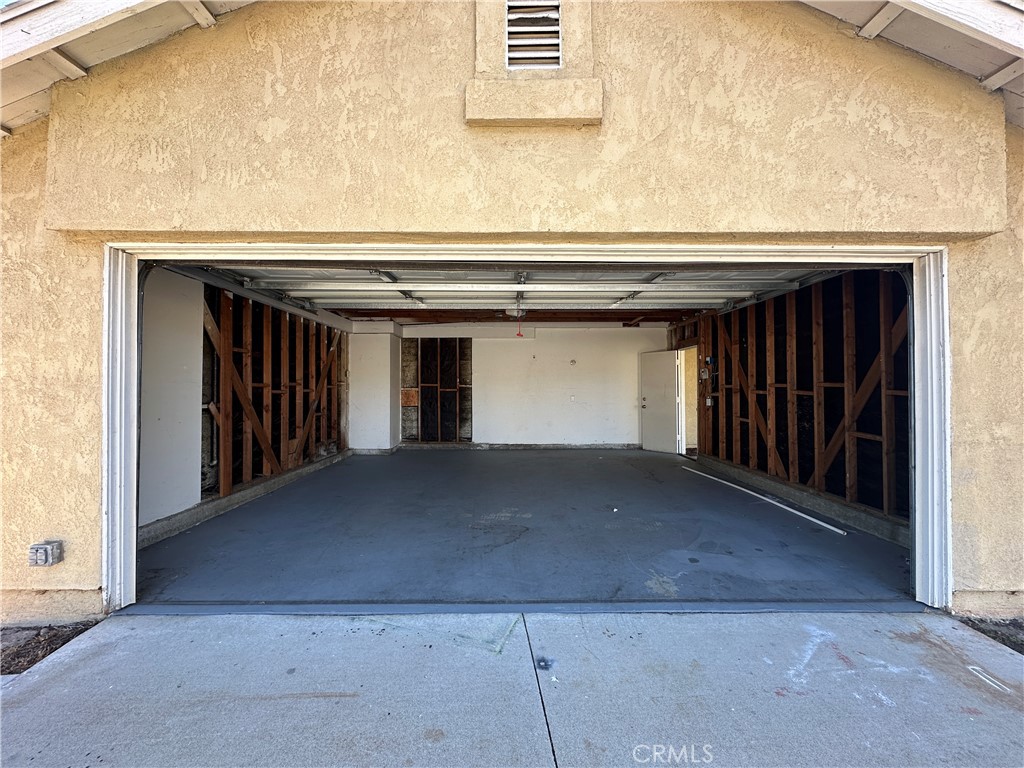 1249 W Vodden Street