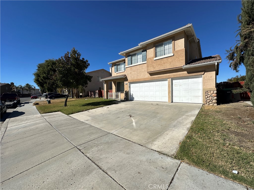 2728 Lancaster Avenue