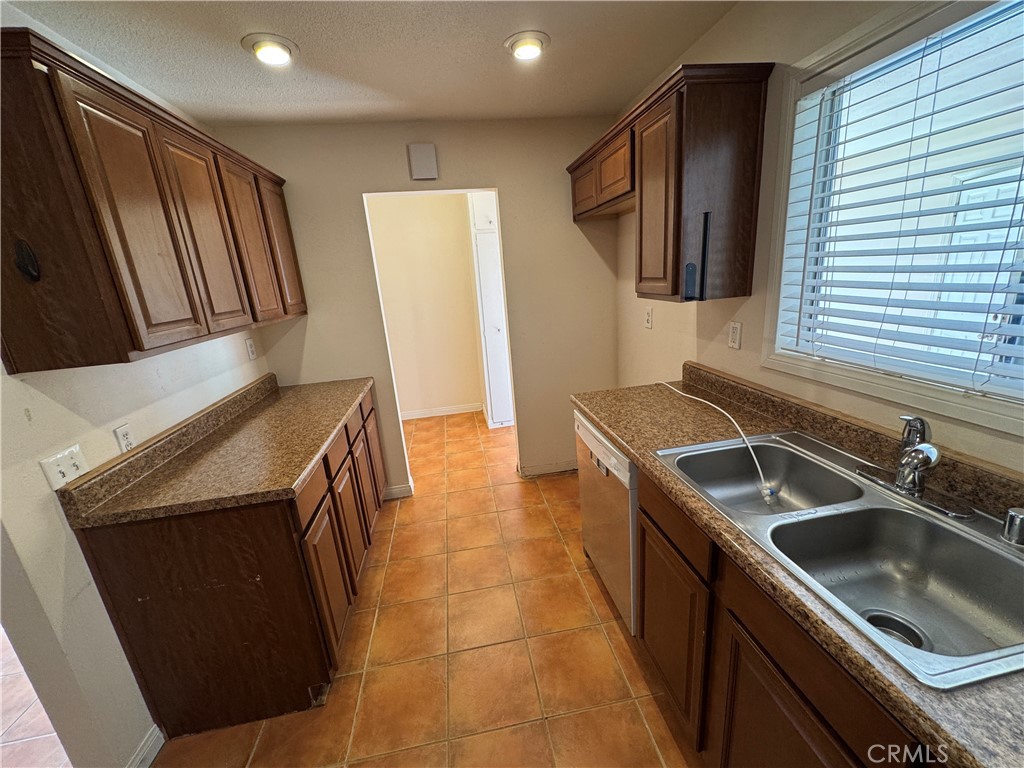 39643 Country Club Drive