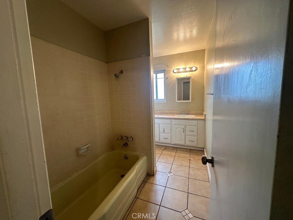 1269 Echo Drive