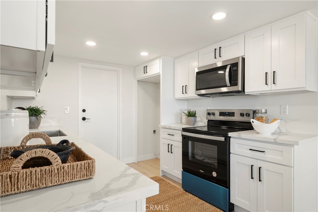 5207 Tierra Bonita Drive
