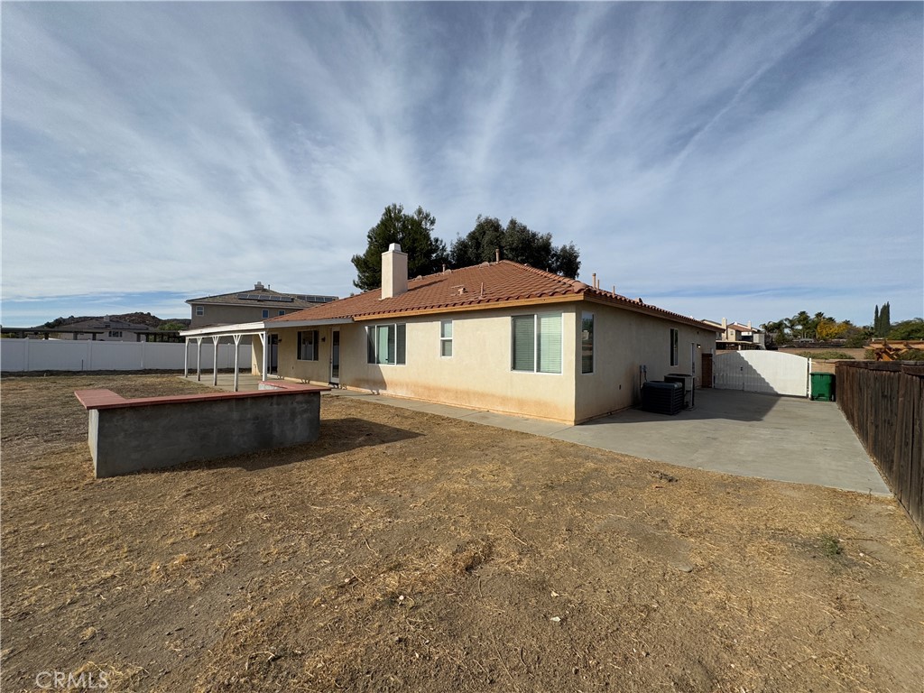 28743 Laurel Park Way