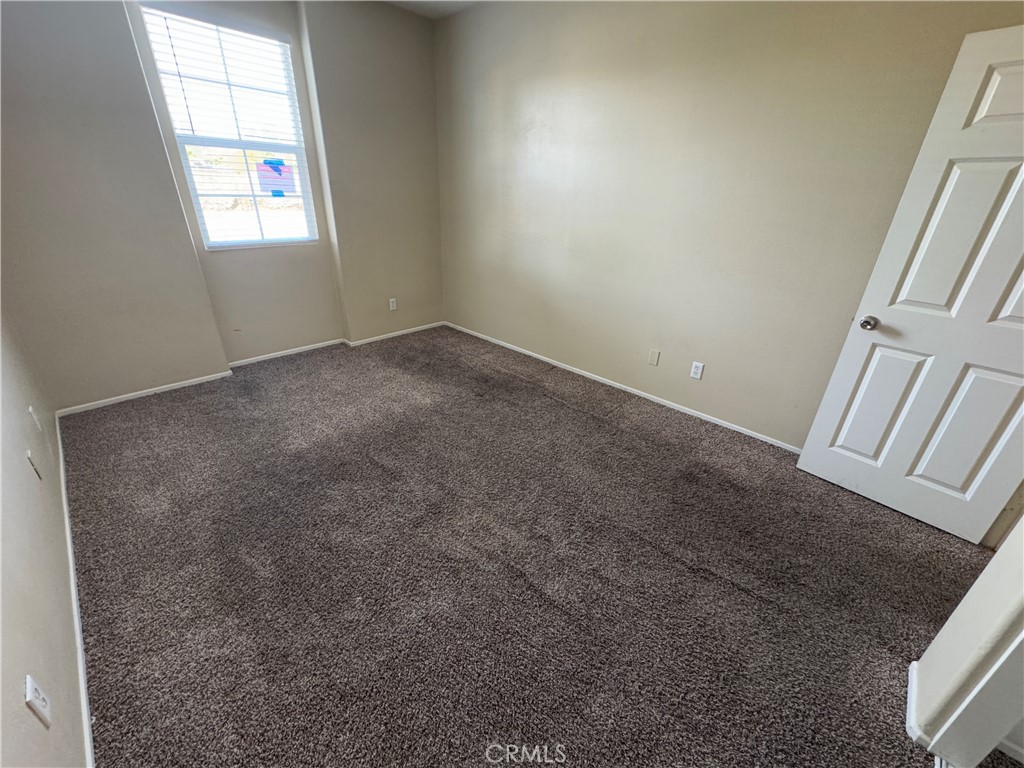 28743 Laurel Park Way