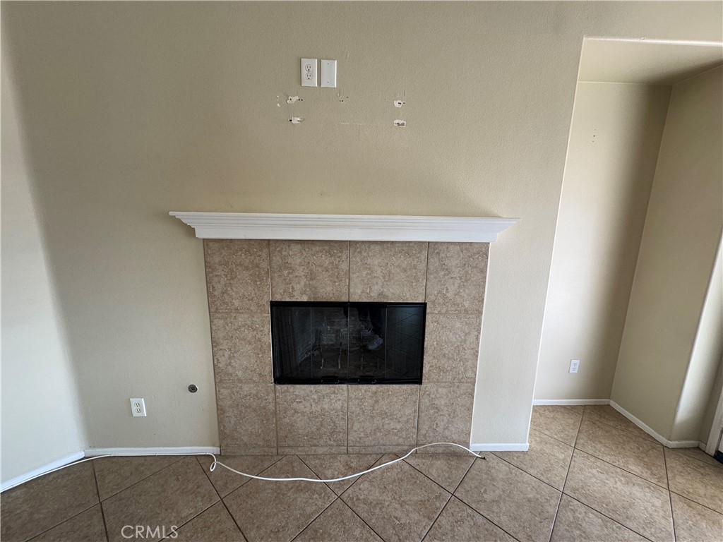 28743 Laurel Park Way