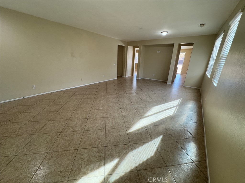 28743 Laurel Park Way