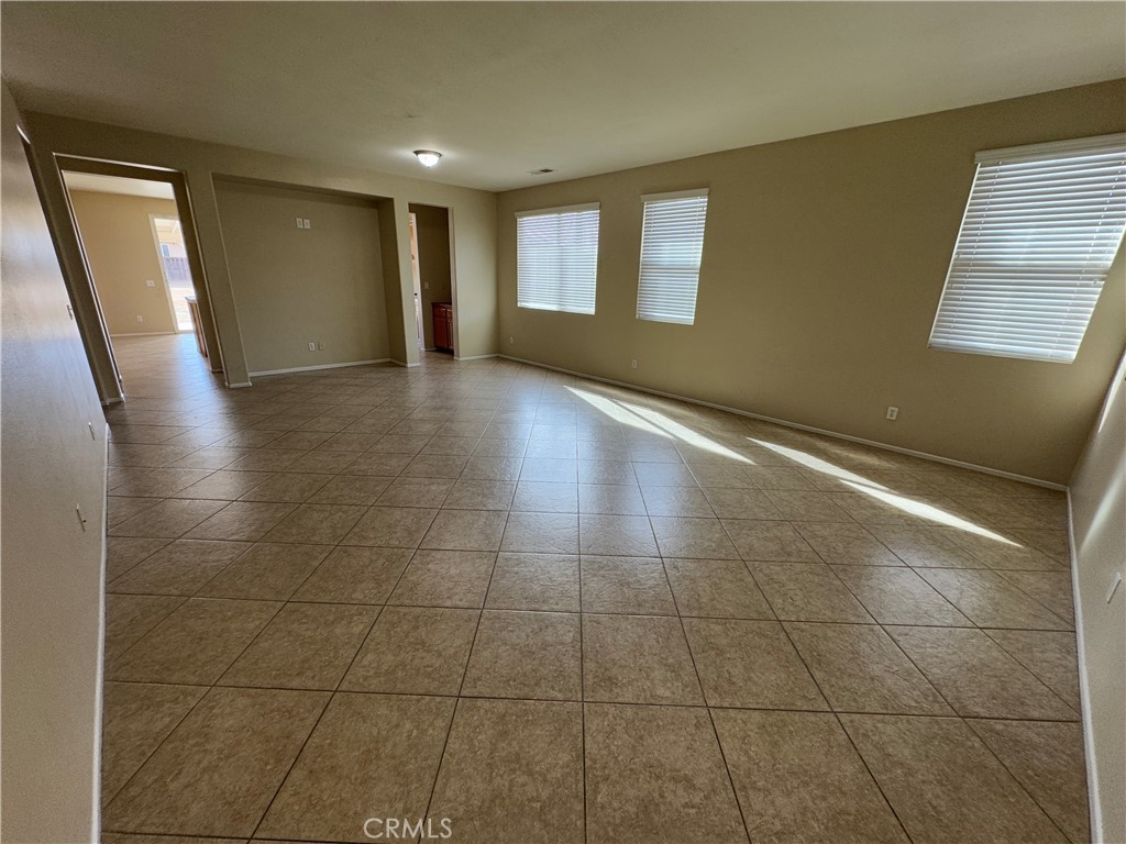 28743 Laurel Park Way