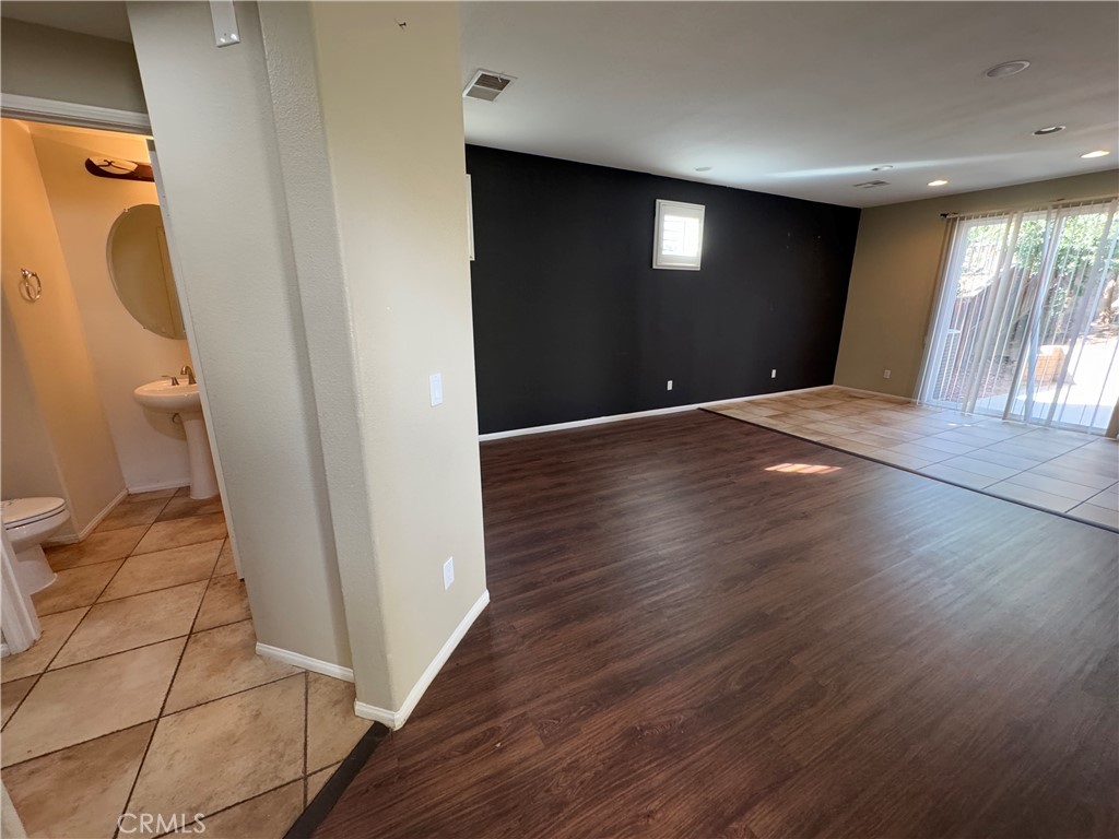 12947 Cobblestone Lane