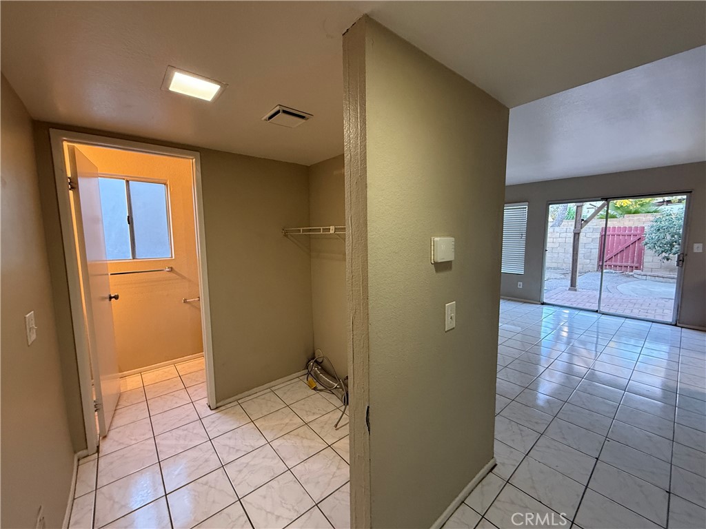 1209 W Morgan Street