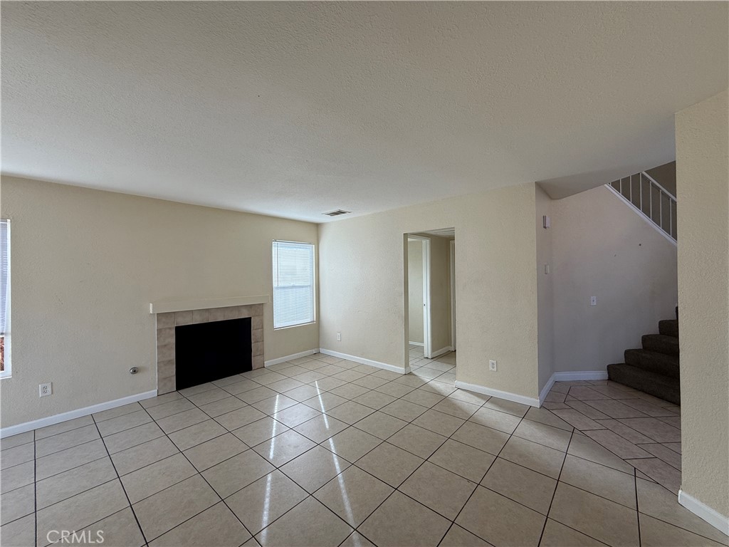 927 Dolphin Drive