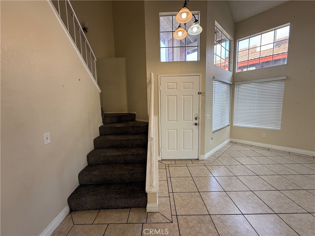 927 Dolphin Drive