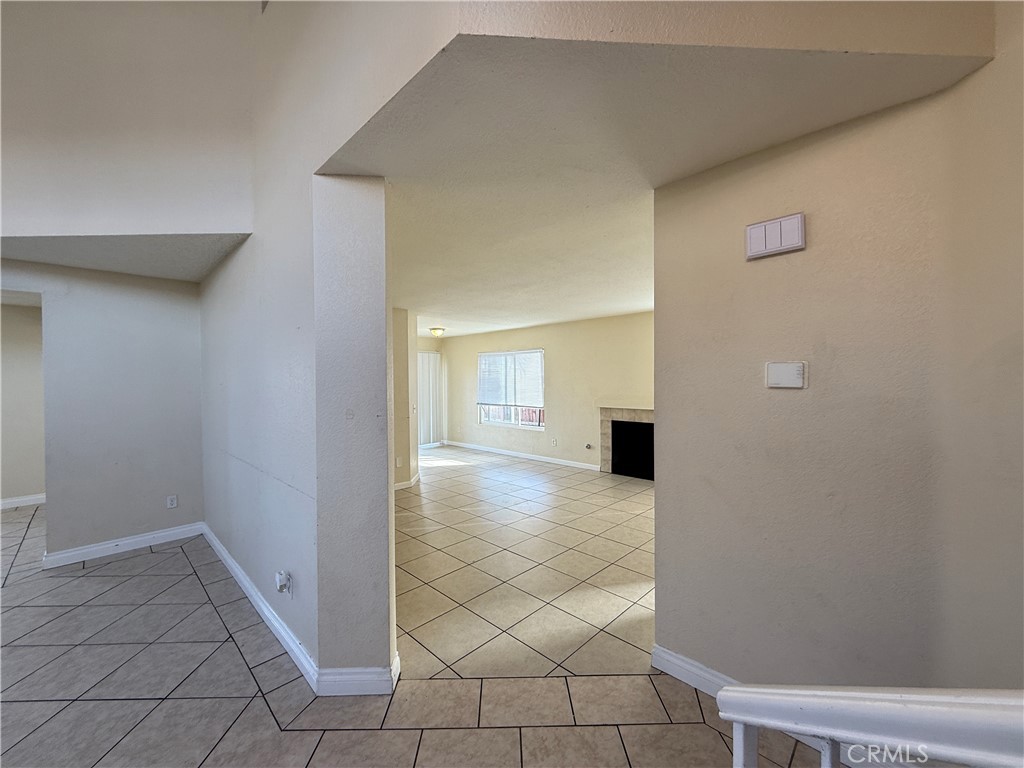 927 Dolphin Drive