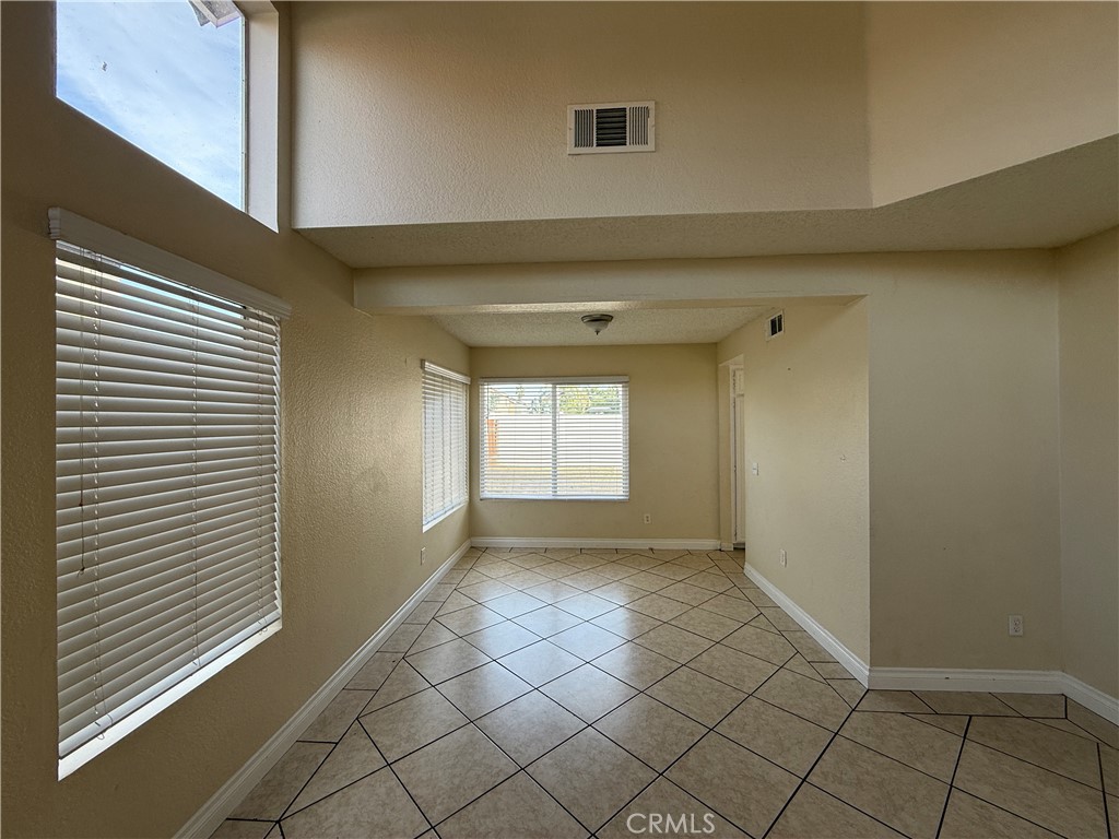 927 Dolphin Drive