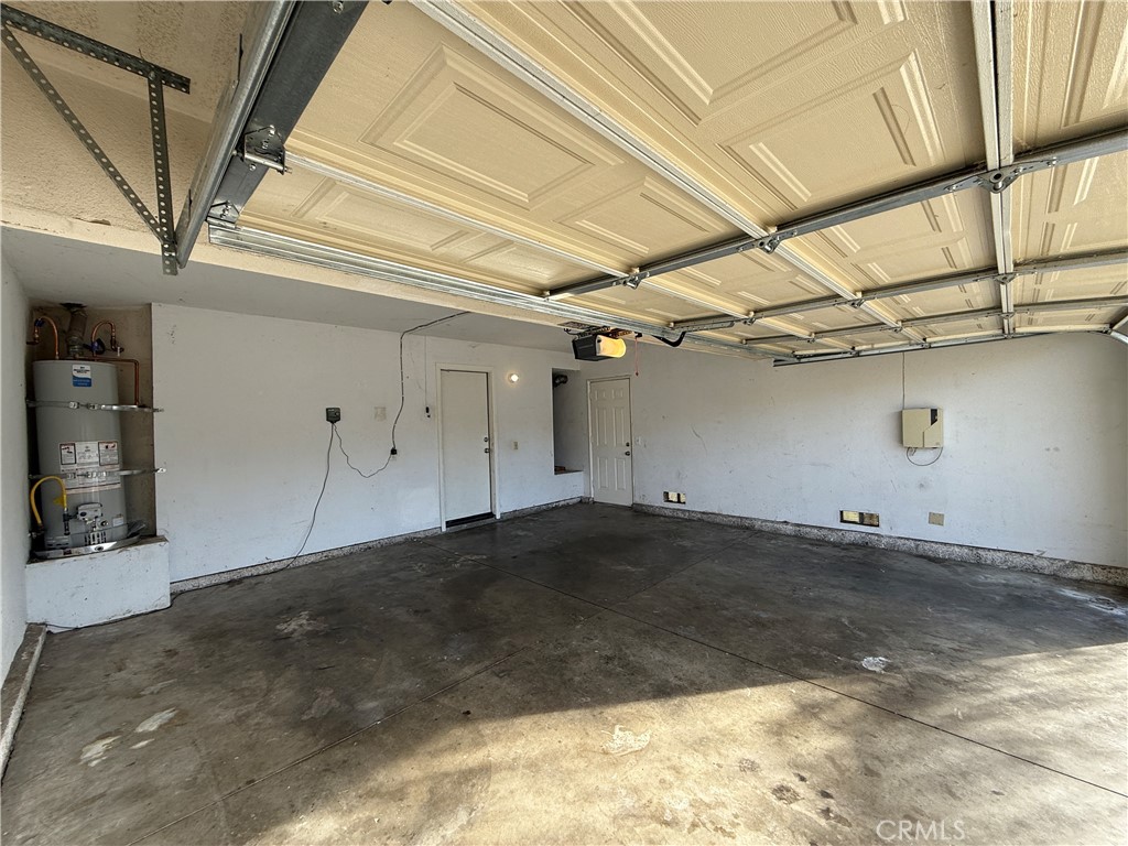 927 Dolphin Drive