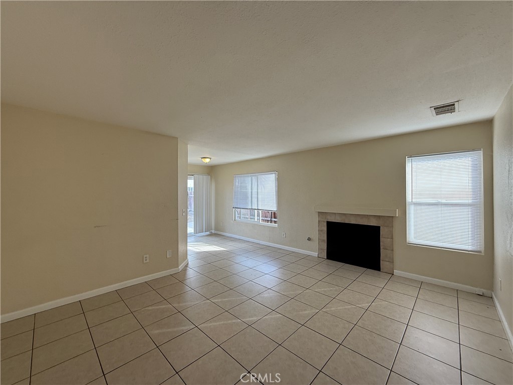 927 Dolphin Drive