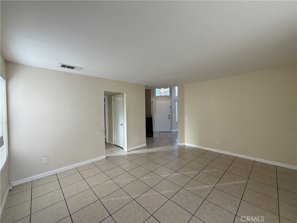927 Dolphin Drive