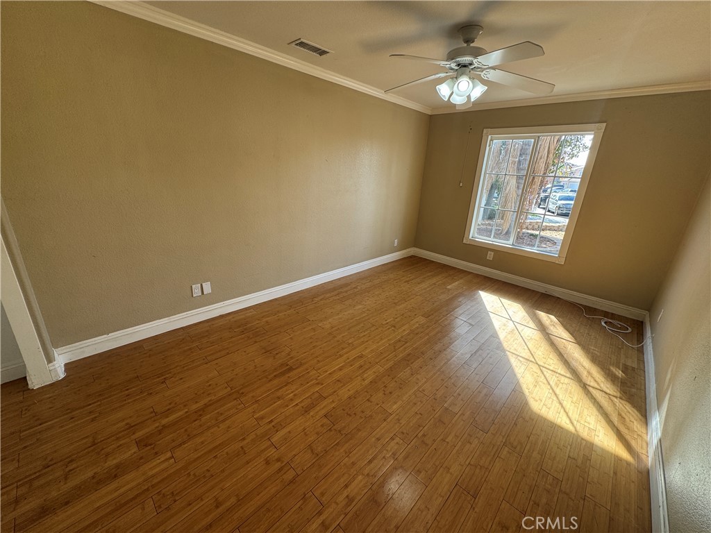 27542 Ethan Allen Way