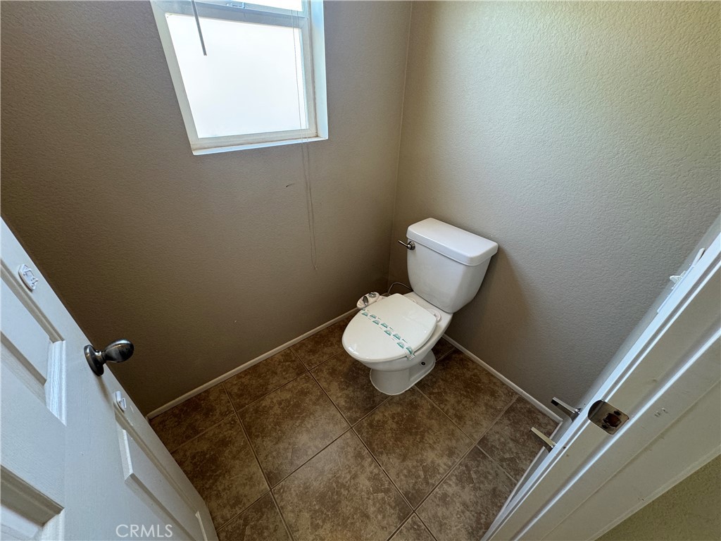 27542 Ethan Allen Way