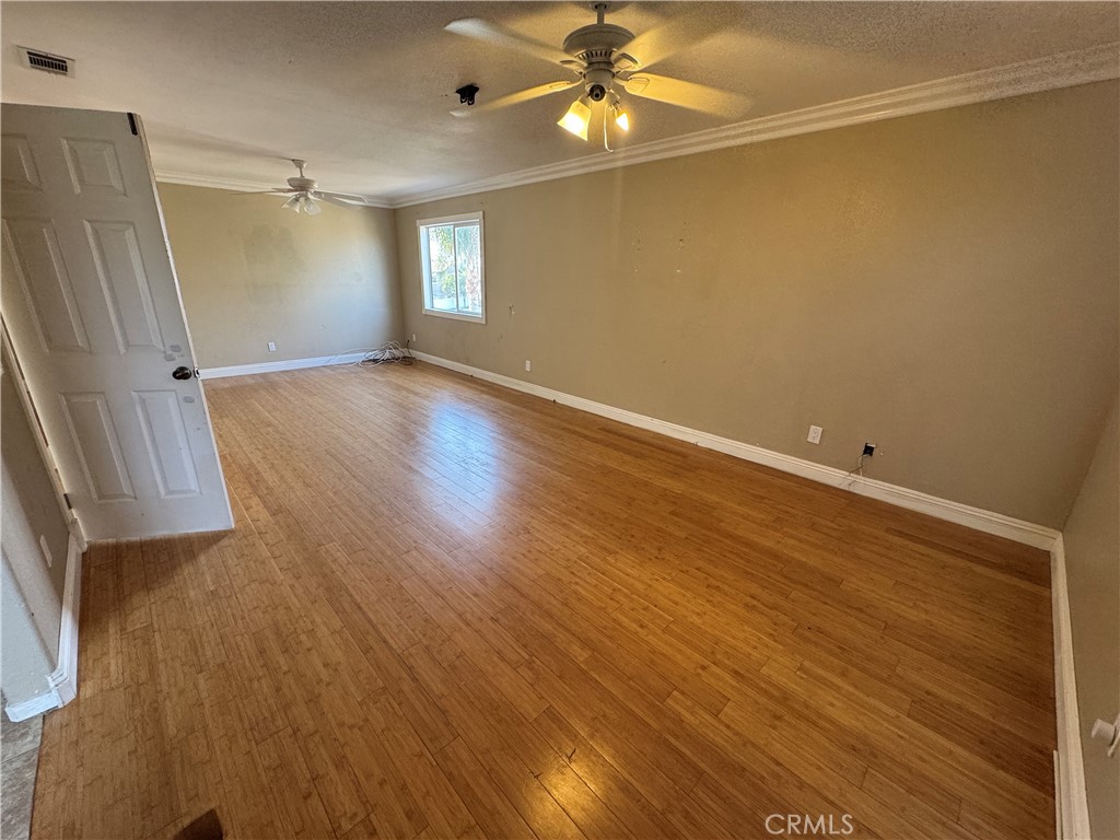27542 Ethan Allen Way