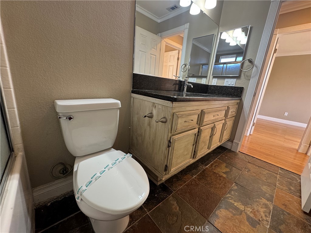 27542 Ethan Allen Way