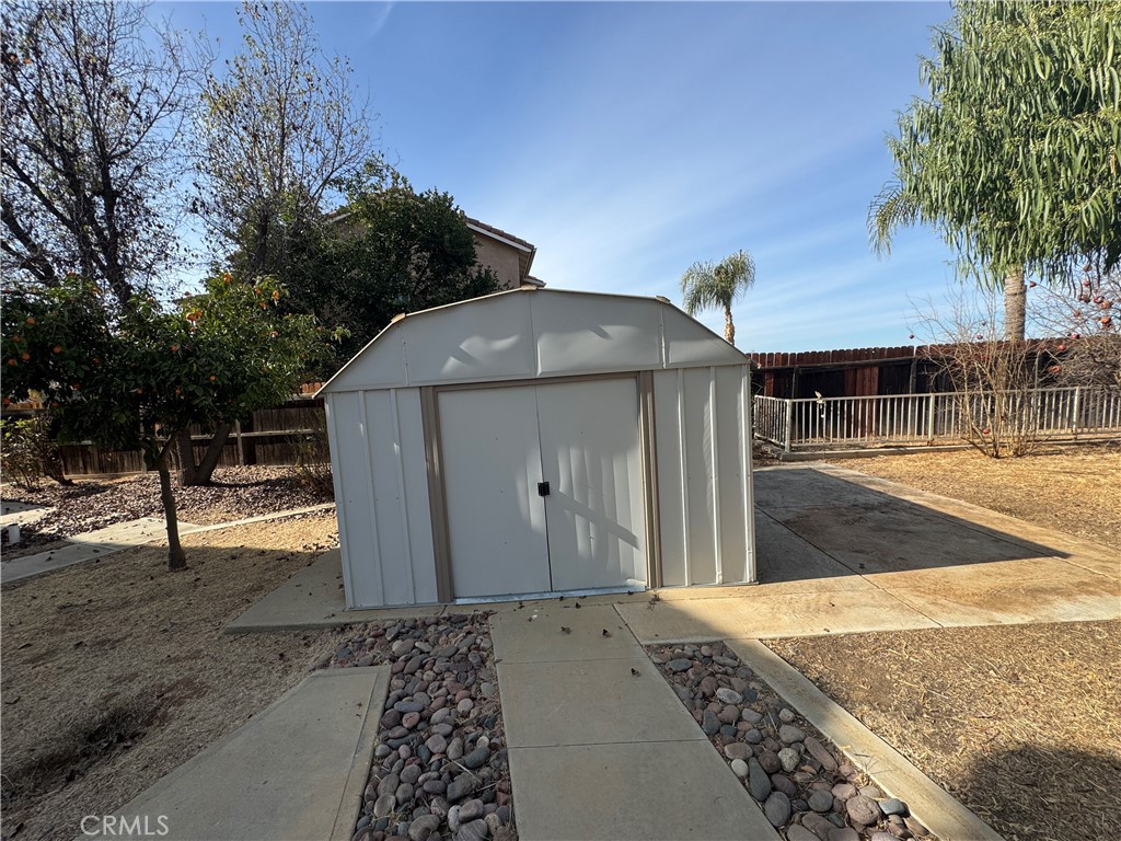 27542 Ethan Allen Way